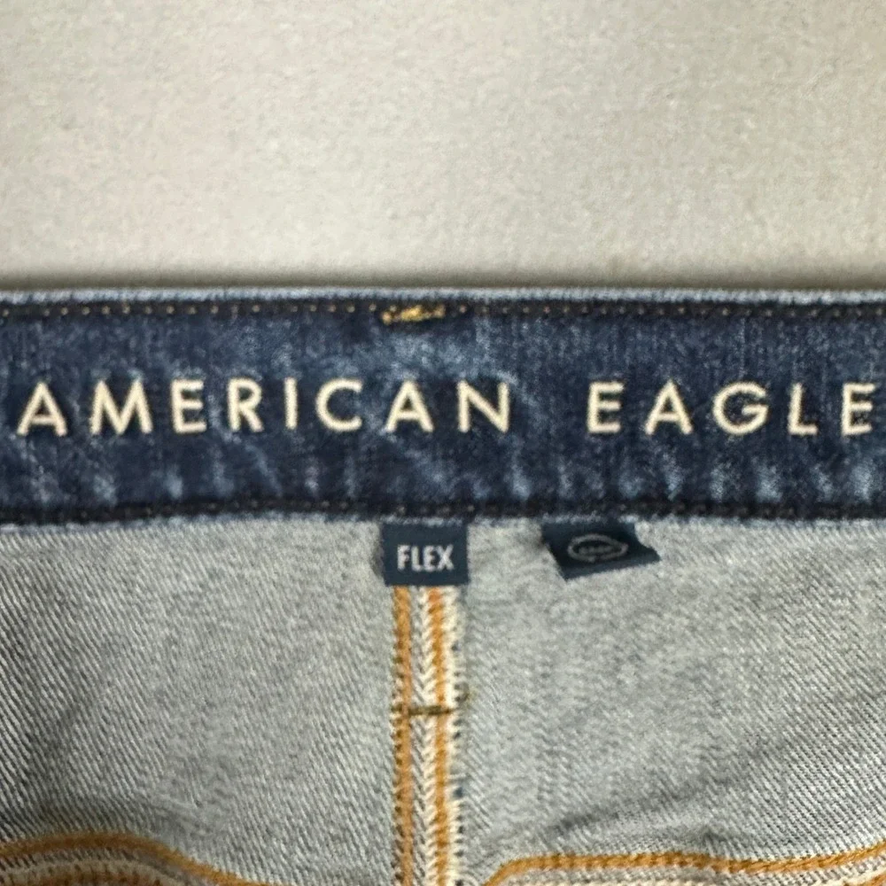 American Eagle Flex Jeans Mens 40X32 Blue Relaxed Straight Distressed Stretch